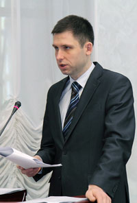Заместитель председателя горисполкома по инвестициям, экономике и торговле Дмитрий Самуськов