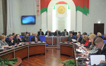 Cовместное заседание президиума городского Совета депутатов и исполнительного комитета. Фото Н.Авсеева