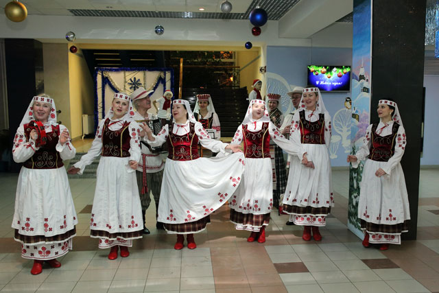 В канун Нового, 2016 года Новополоцкая городская организация РОО «Белая Русь» традиционно порадовала своих представителей праздничным концертом «Новогодняя феерия»