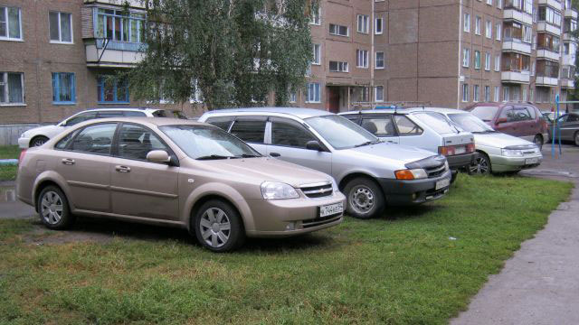 Парковаться по правилам или нарушать?