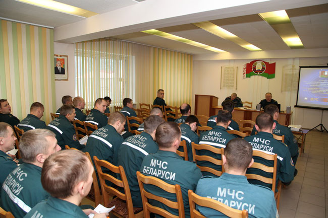 Новополоцкие спасатели поделились опытом проведения аварийно-спасательных работ
