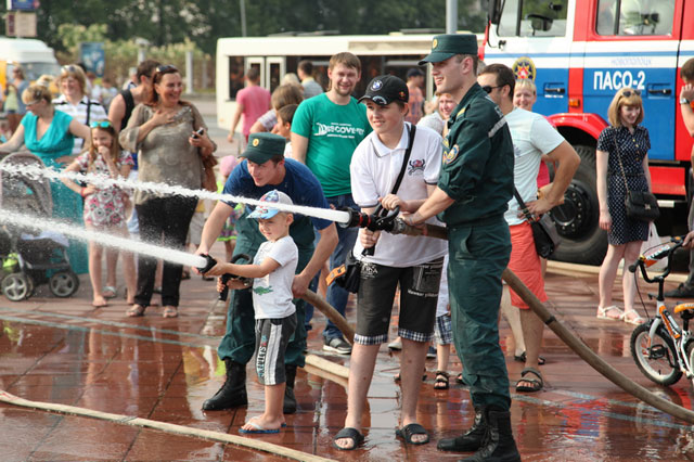 «День пожарной службы» на площади Строителей в Новополоцке (25 июля 2016г.)